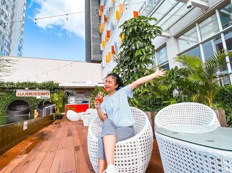 Harris Hotel Batam Center