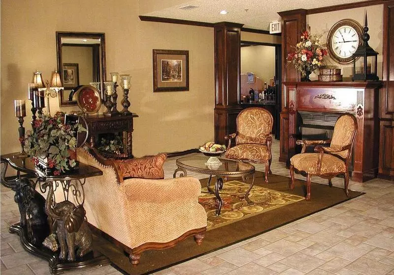 Holiday Inn Express Hotel & Suites Mount Pleasant, An Ihg