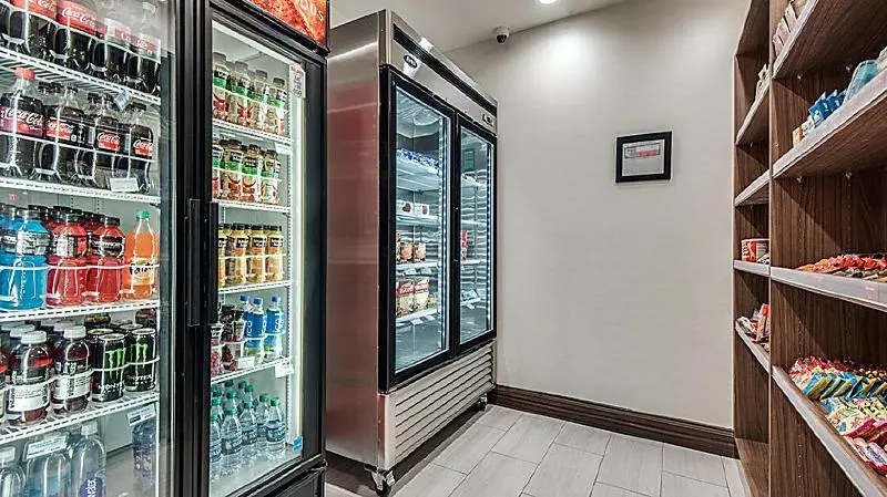 Holiday Inn Express Hotel & Suites Mount Pleasant, An Ihg