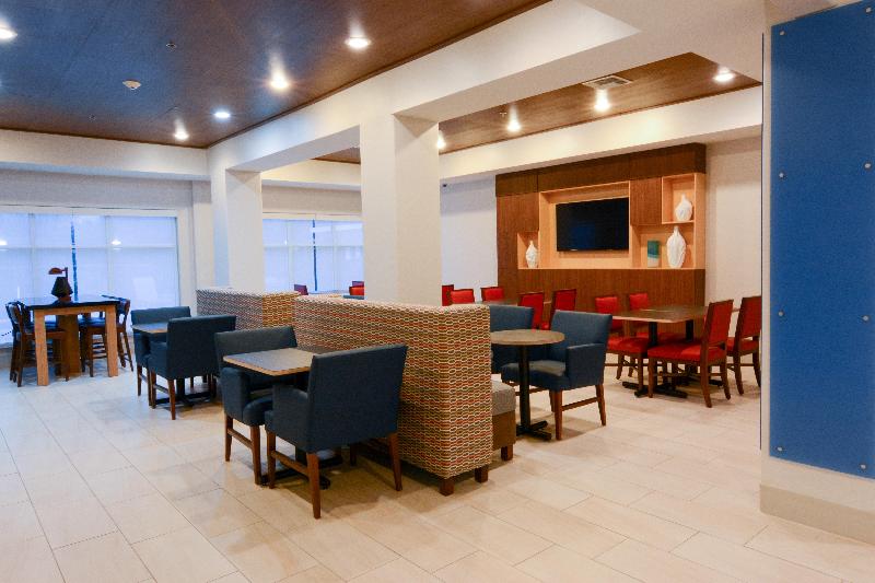 Holiday Inn Express Hotel & Suites New Boston, An Ihg