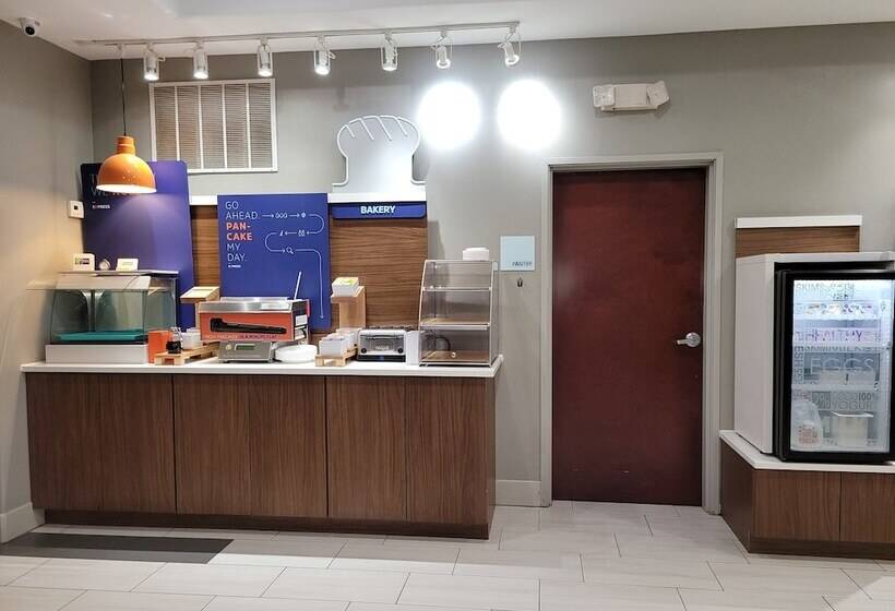 Holiday Inn Express Hotel & Suites Vidor South By Ihg