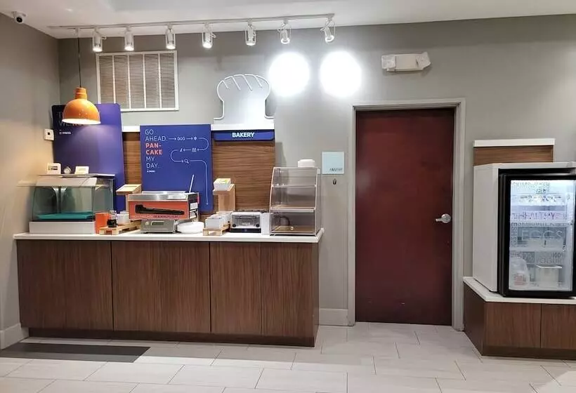 Holiday Inn Express Hotel & Suites Vidor South By Ihg