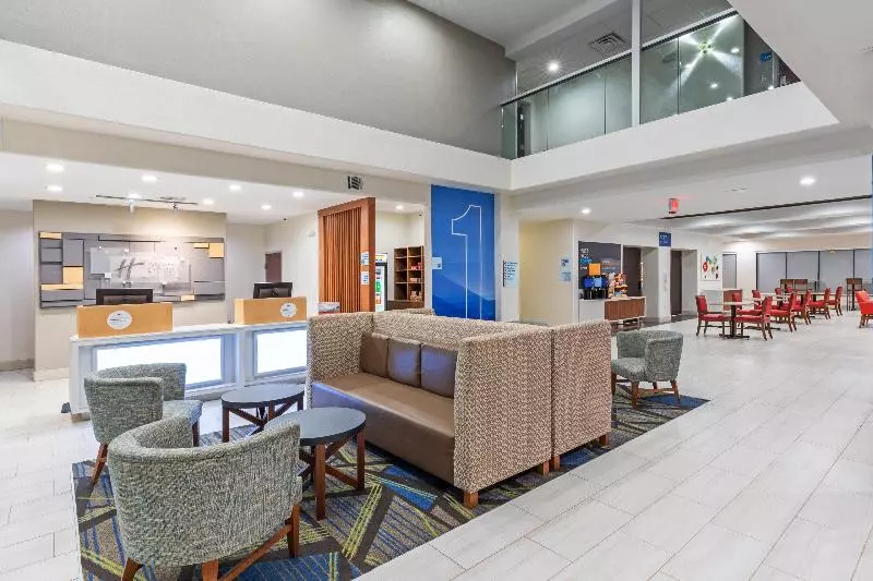 Holiday Inn Express Hotel & Suites Vidor South By Ihg