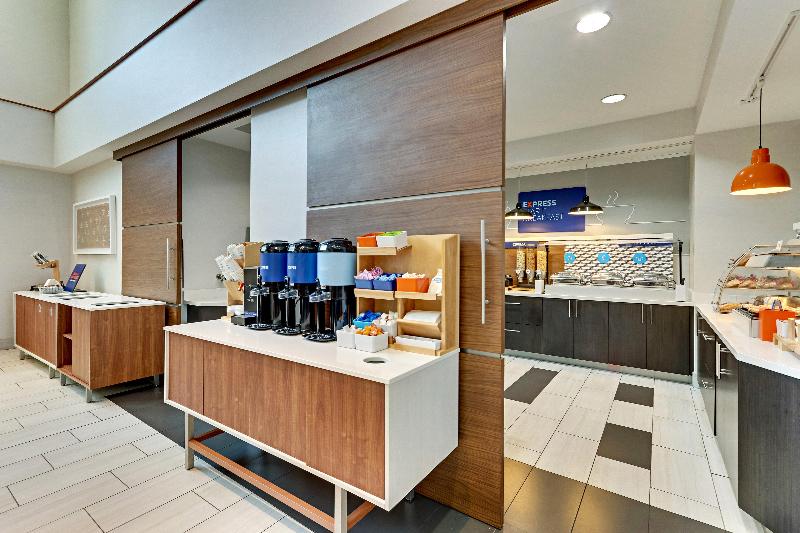 Holiday Inn Express Hotel And Suites Weatherford, An Ihg