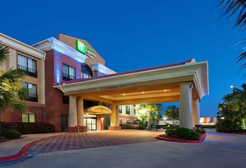 فندق Holiday Inn Express & Suites Wharton, An Ihg