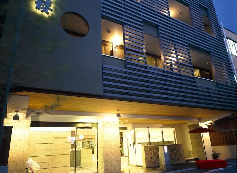 בית מלון כפרי Kinparo