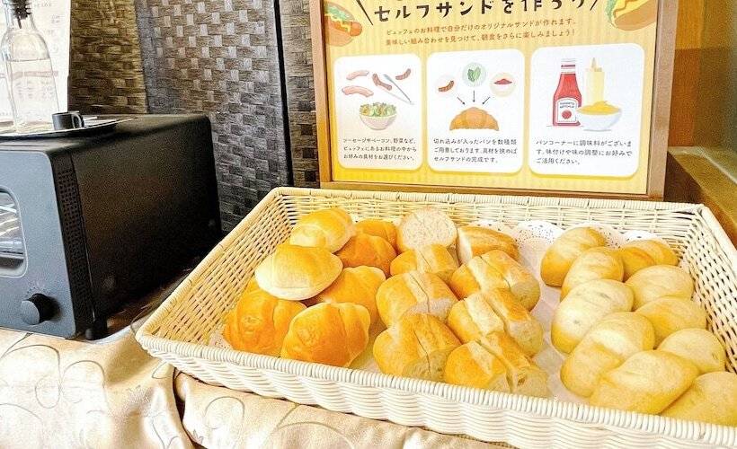 בית מלון כפרי Kobe Porttower