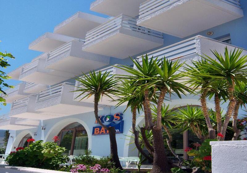 ホテル Kos Bay