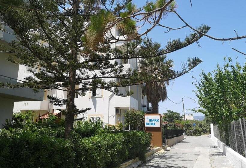 ホテル Mark