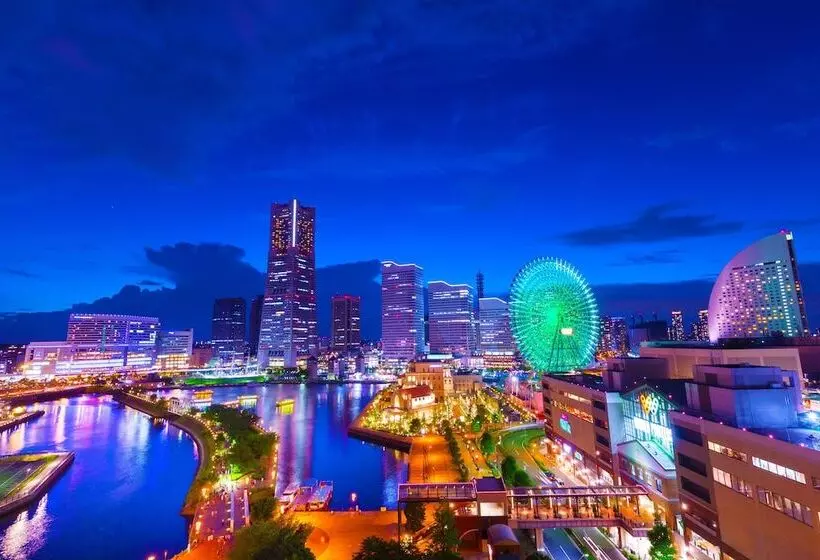 ホテル Navios Yokohama