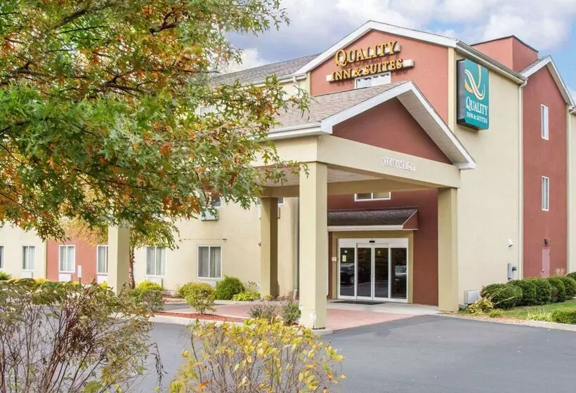 酒店 Quality Inn & Suites