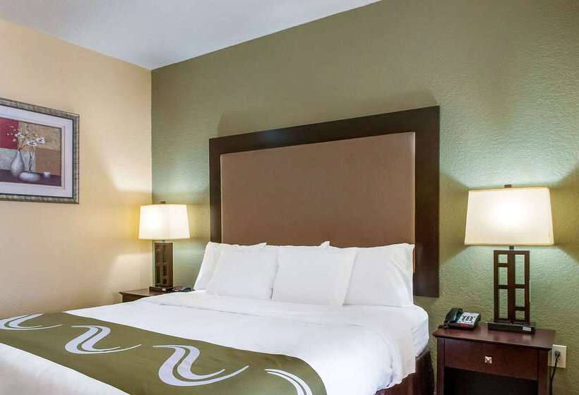 호텔 Quality Inn & Suites Slidell