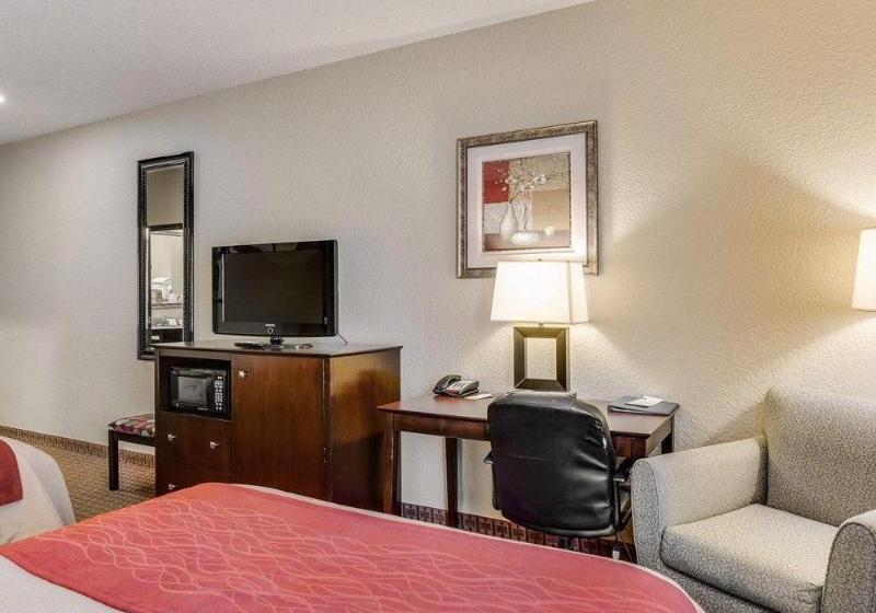 호텔 Quality Inn & Suites Slidell