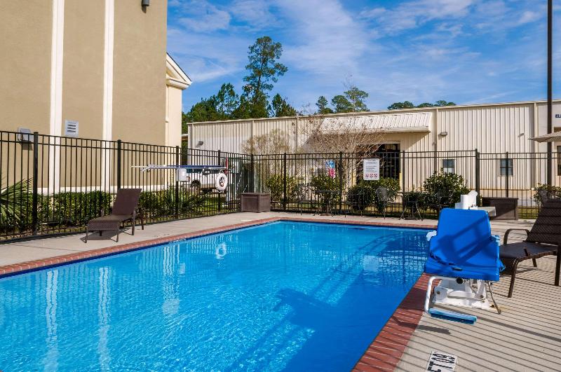 호텔 Quality Inn & Suites Slidell