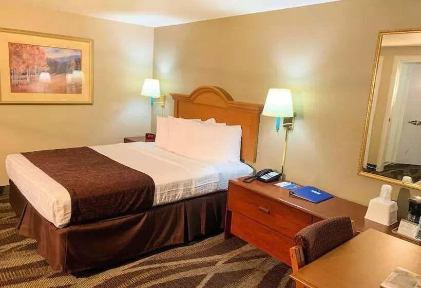 ホテル Rodeway Inn & Suites Sheridan