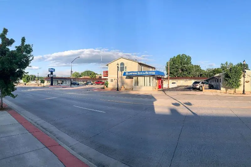 هتل Rodeway Inn & Suites Sheridan