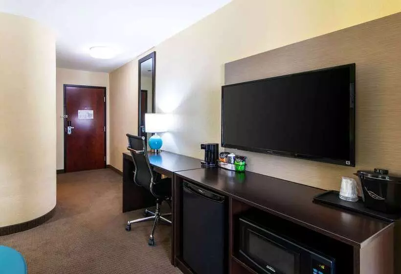 호텔 Sleep Inn & Suites Near Fort Cavazos