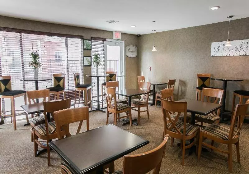 호텔 Sleep Inn & Suites Near Fort Cavazos