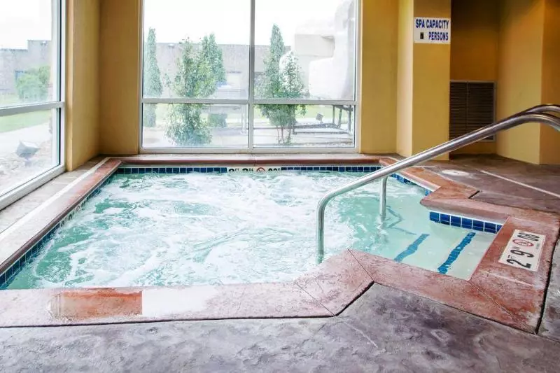 酒店 Suburban Studios Cedar Falls