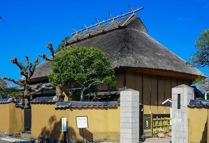 Отель Toyoko Inn Oita Nakatsu Ekimae