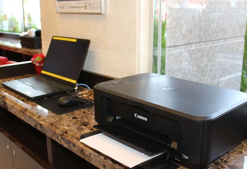 فندق Toyoko Inn Yokohama Stadium-mae Honkan