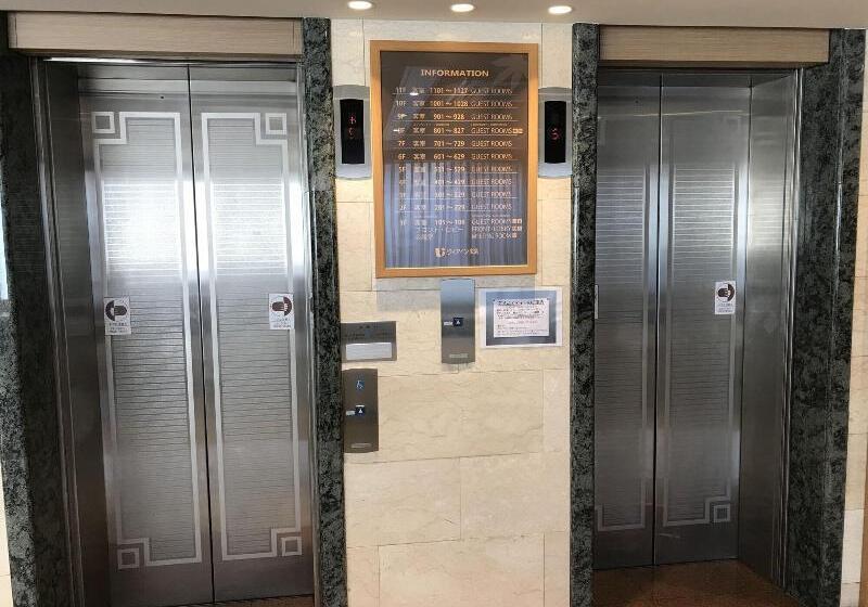 בית מלון כפרי Via Inn Hiroshima