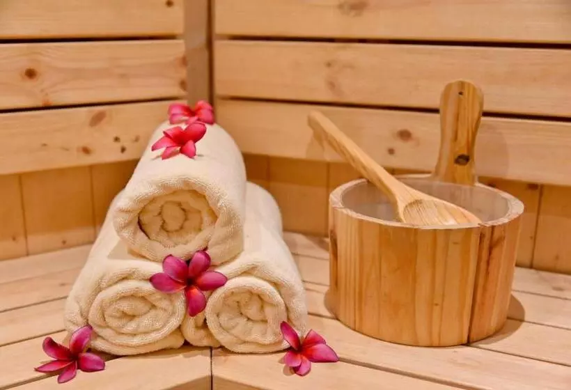 Welcomhotel By Itc Hotels, Devee Grand Bay, Visakhapatnam