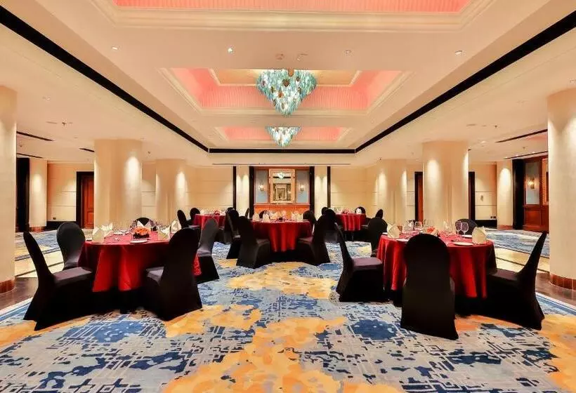 Welcomhotel By Itc Hotels, Devee Grand Bay, Visakhapatnam