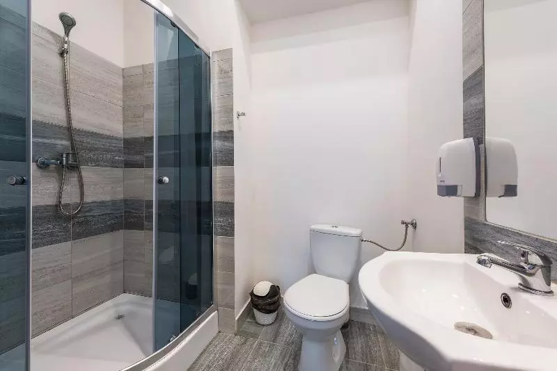 هاستل Queen Apartments