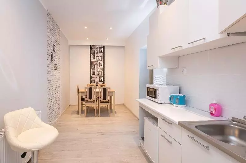 هاستل Queen Apartments