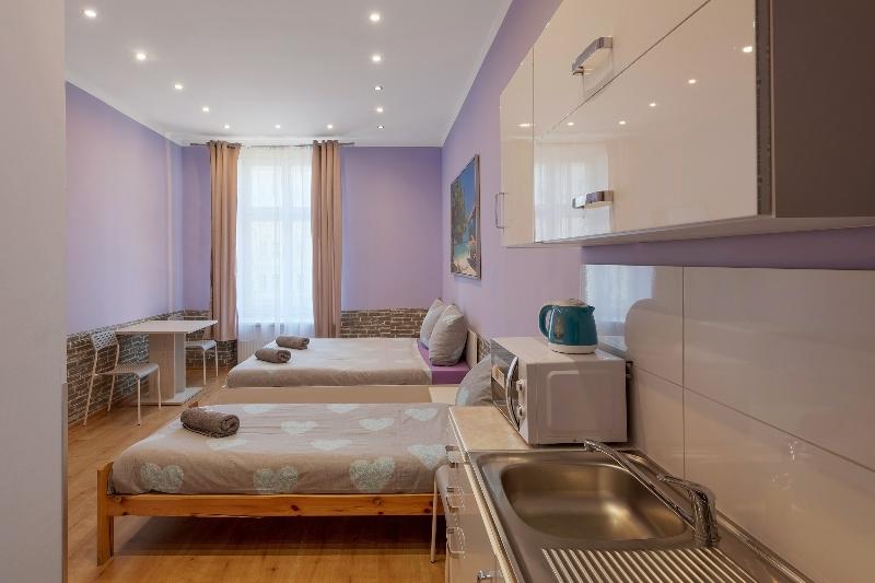 הוסטל Queen Apartments