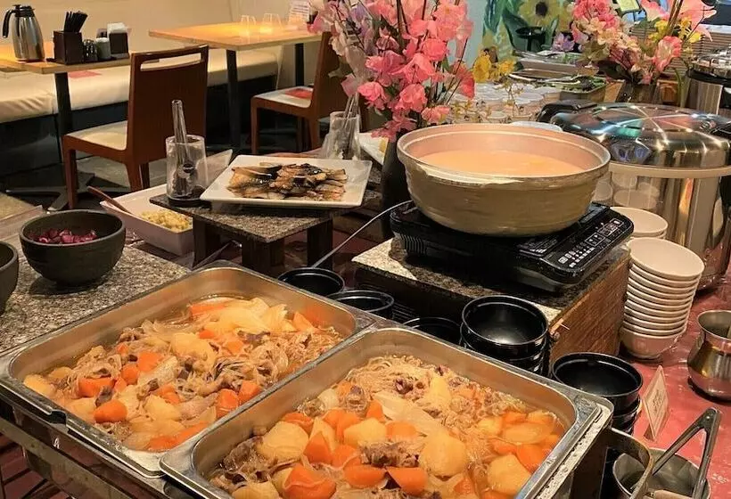 Отель Ramada Encore By Wyndham Amagasaki