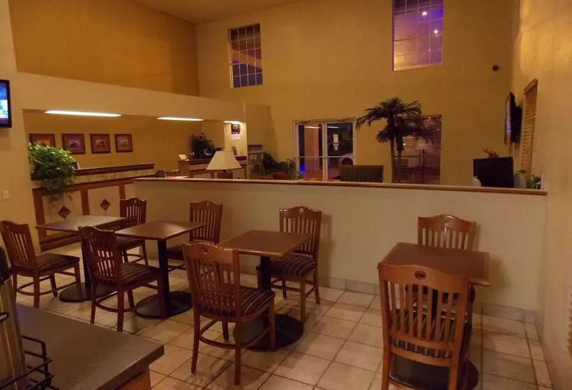 فندق Best Western Executive Inn