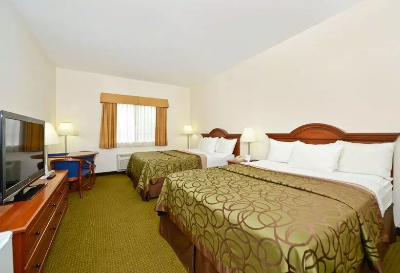 Отель Best Western Plus Wakeeney Inn & Suites