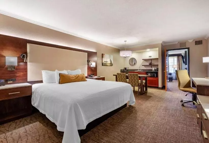 Best Western Premier Bridgewood Hotel Resort