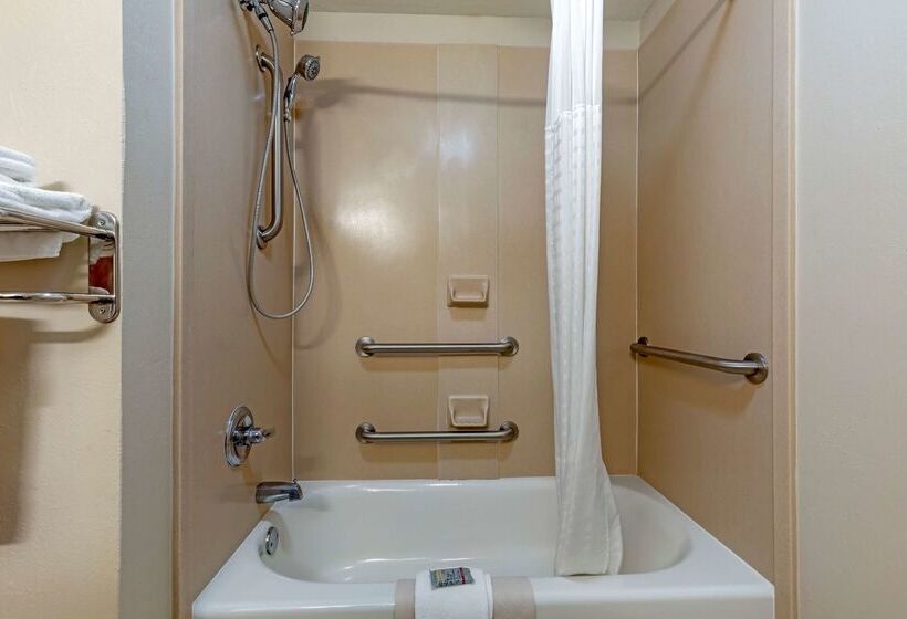 Отель Best Western Seminole Inn And Suites