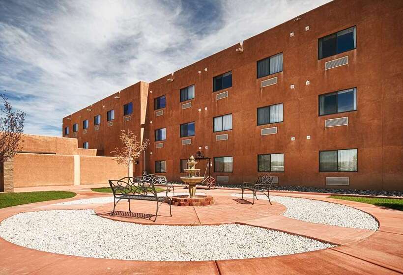 فندق Best Western Territorial Inn & Suites