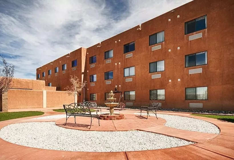 Отель Best Western Territorial Inn & Suites