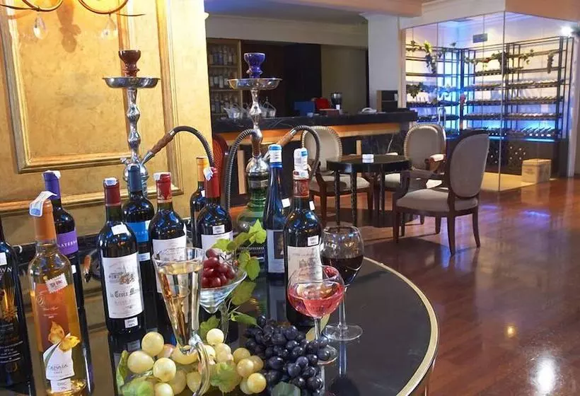 Grand Jatra Hotel Pekanbaru