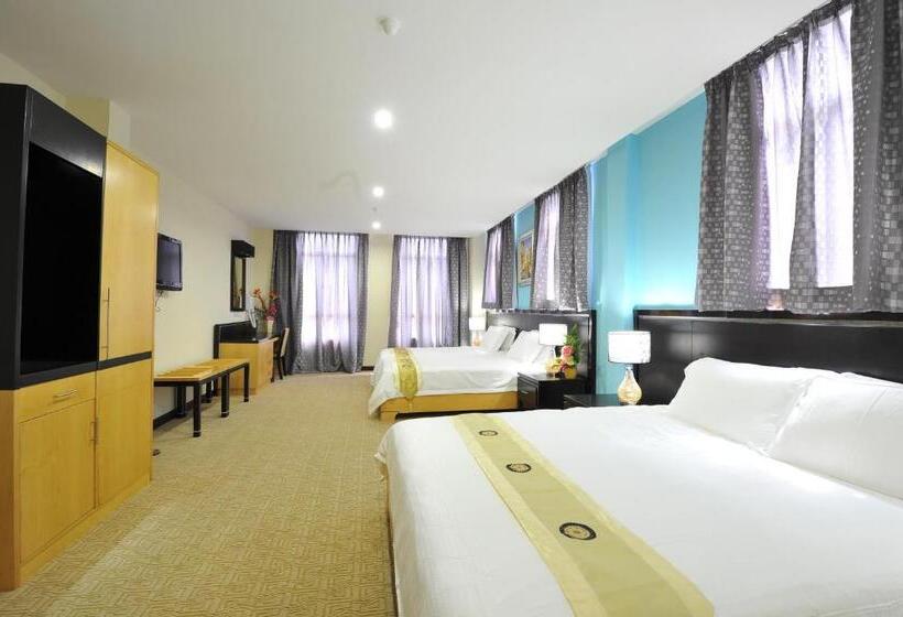 هتل Hallmark View