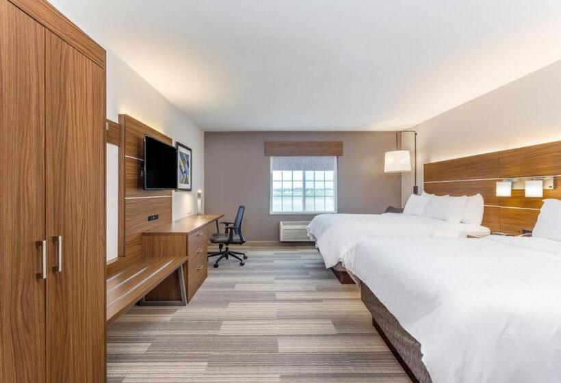Holiday Inn Express Hotel & Suites Eau Claire North, An Ihg