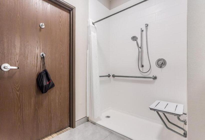 Holiday Inn Express Hotel & Suites Eau Claire North, An Ihg