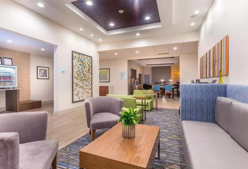 Holiday Inn Express Hotel & Suites Eau Claire North, An Ihg