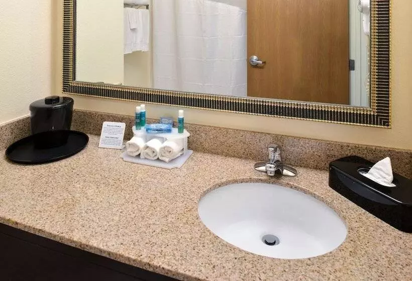 فندق Holiday Inn Express St Croix Valley, An Ihg