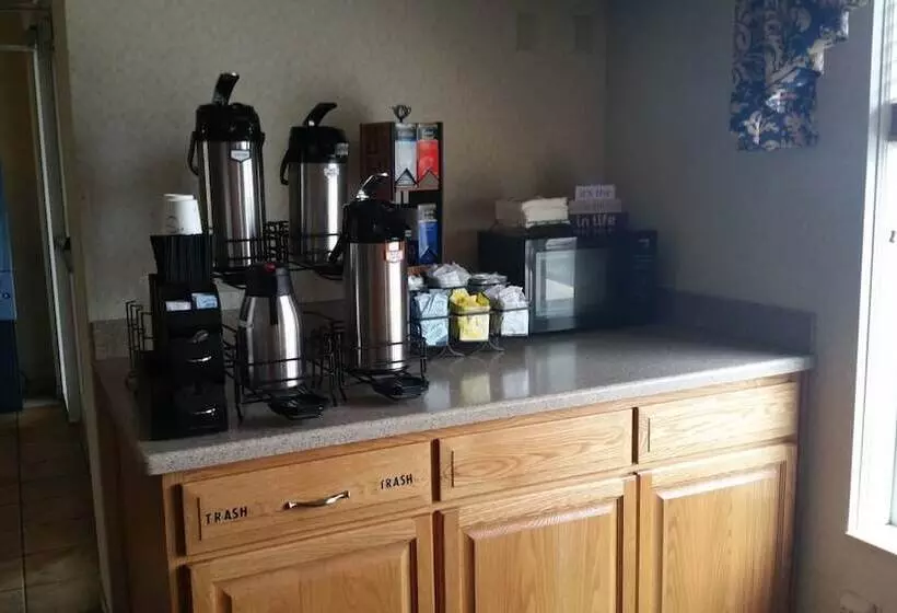 فندق Holiday Inn Express Toledo West Napoleon By Ihg