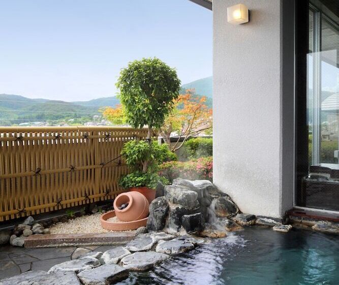 ホテル Kami No Yama Azumaya