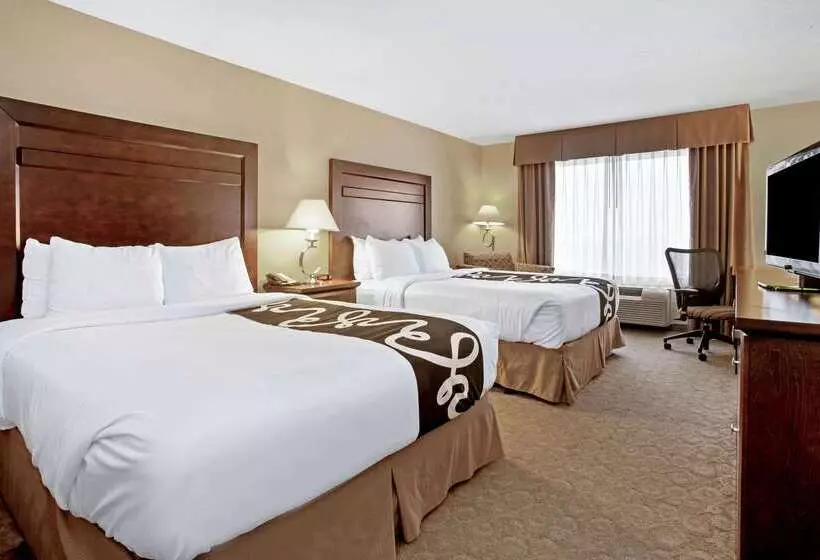 فندق La Quinta By Wyndham Bismarck