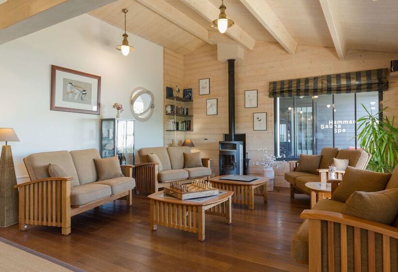 Hotel Les Vignes De La Chapelle, The Originals Relais