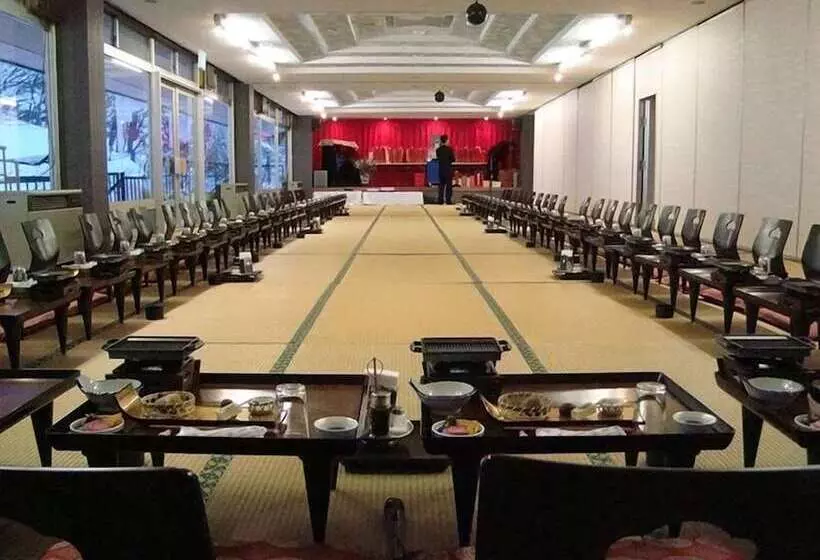 Отель Mogamitakayu Zenshichinoyu Ohira