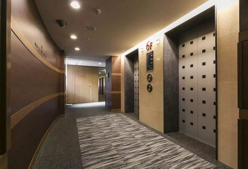 호텔 Nishitetsu Inn Kokura